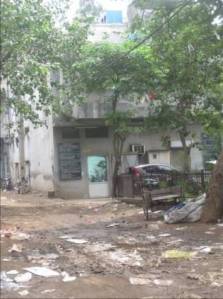 A small-scale pharmaceutical company in Delhi (image credit: Rory Horner)