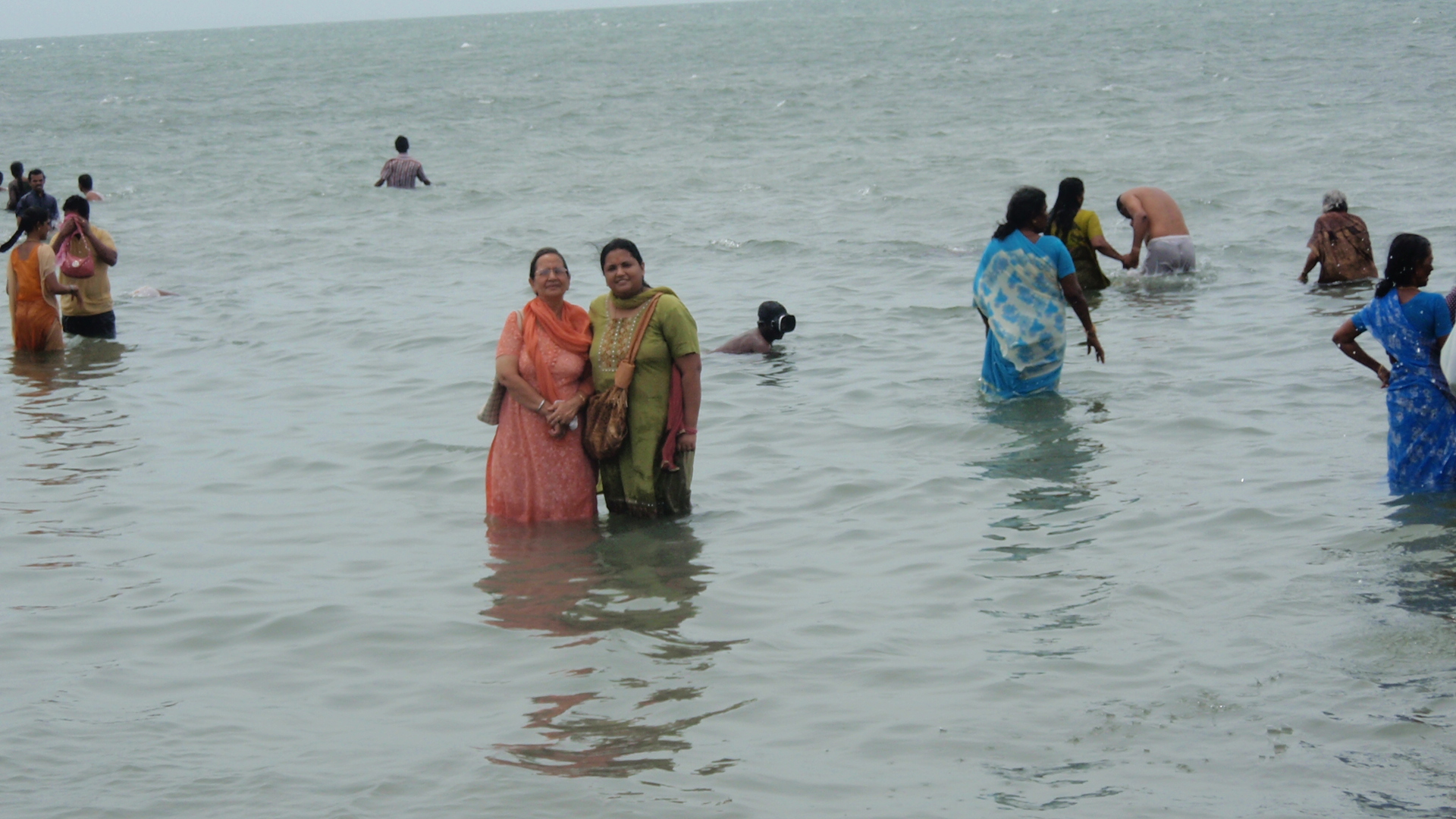 Kanchan Gandhi (right) with her mother during fieldwork